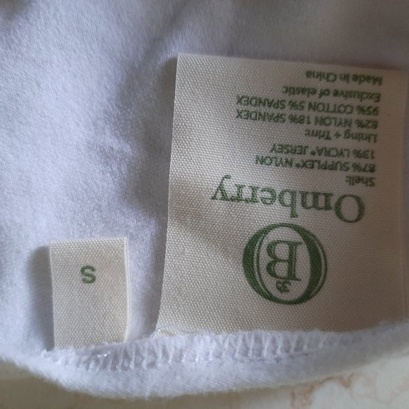 Omberry  White Tank Top Yogawear Open Back Small - Picture 3 of 9